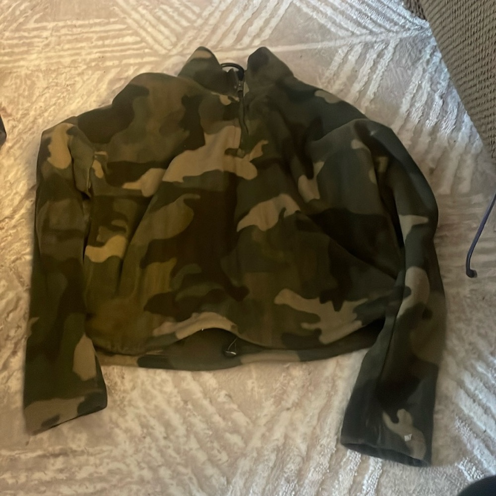 Camo quarter zip